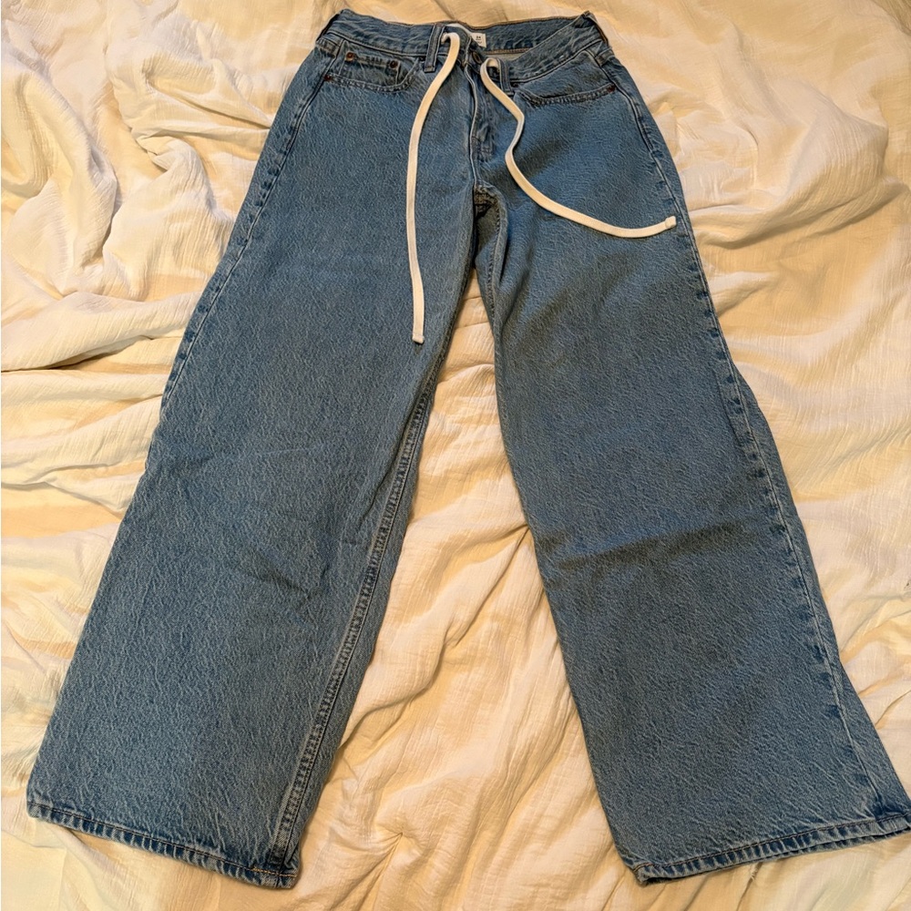 Abercrombie & Fitch Low Rise Ultra Loose Jean